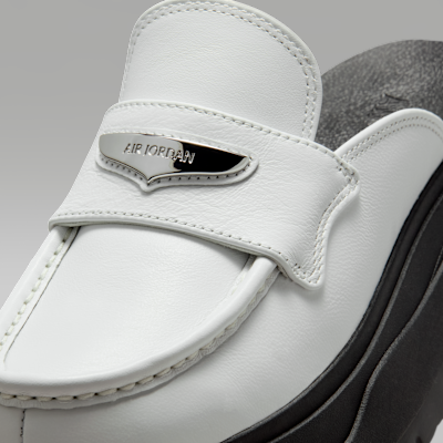 Air Jordan Mule Women's Shoes. Nike IL